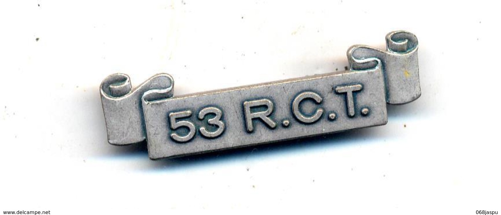 Broche 53 R.C. T. - Broches