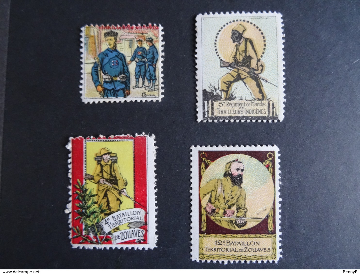 4 Vignettes Delandre/Cinderella Tirailleurs Chinois, Zouaves (2) Et Tirailleurs Indigènes MNH - Voir Scan - Vignettes Militaires