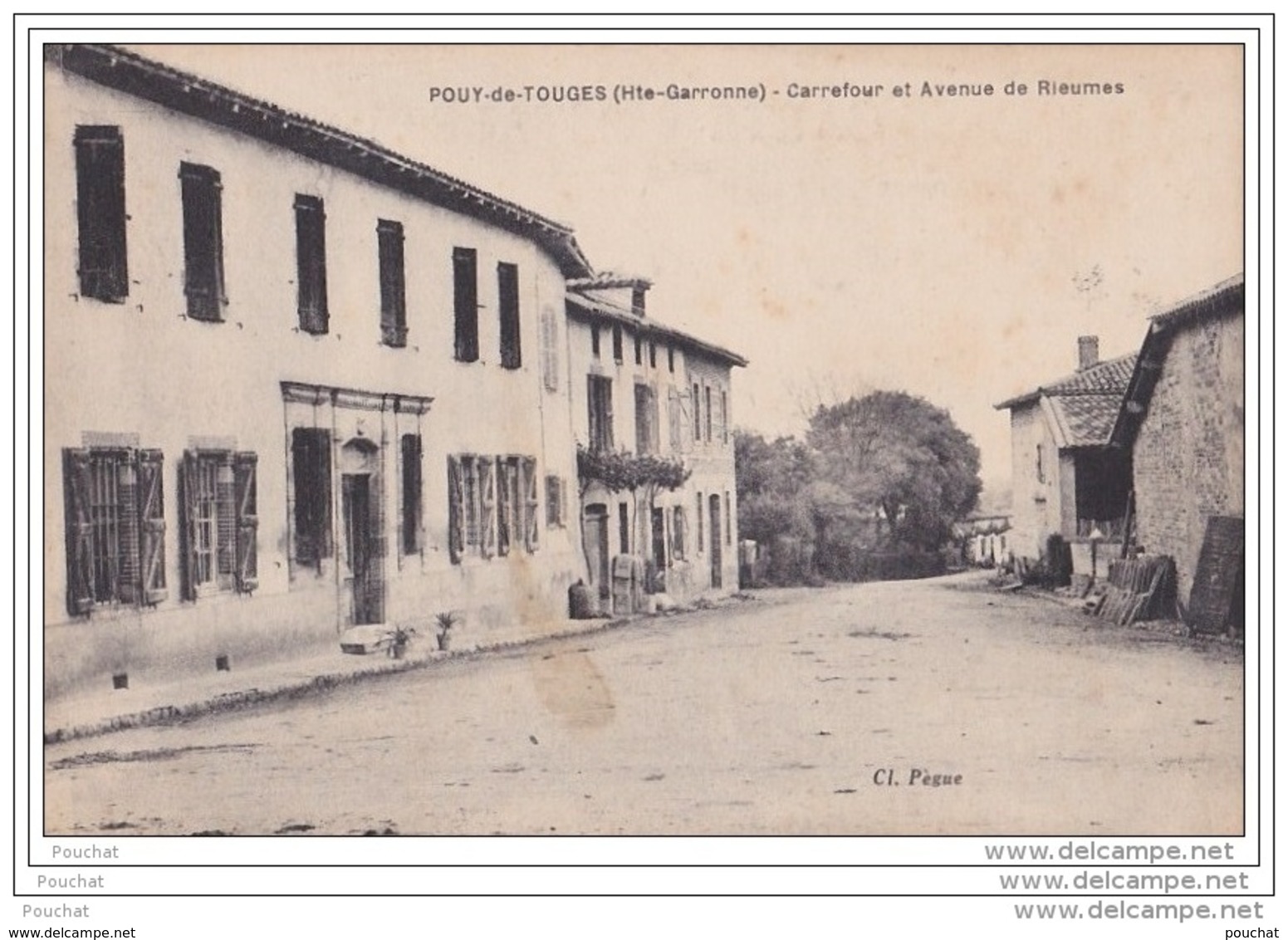 31) Pouy De Touges (HauteGaronne) Carrefour Et Avenue De Rieumes - Andere & Zonder Classificatie