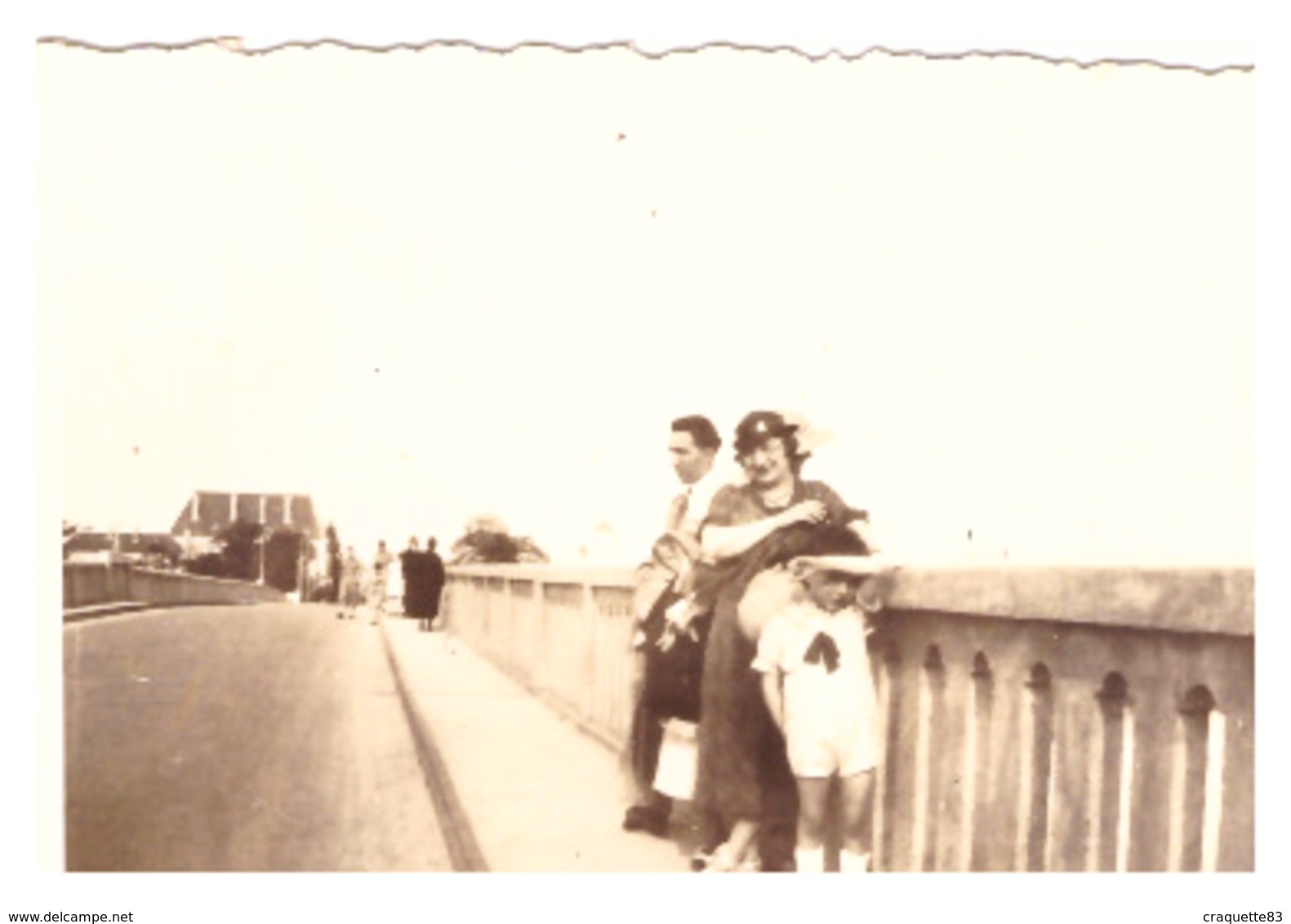 "COSNE  10.6.35    PONT SUR LA LOIRE"   PHOTO SEPIA Animée - Lieux