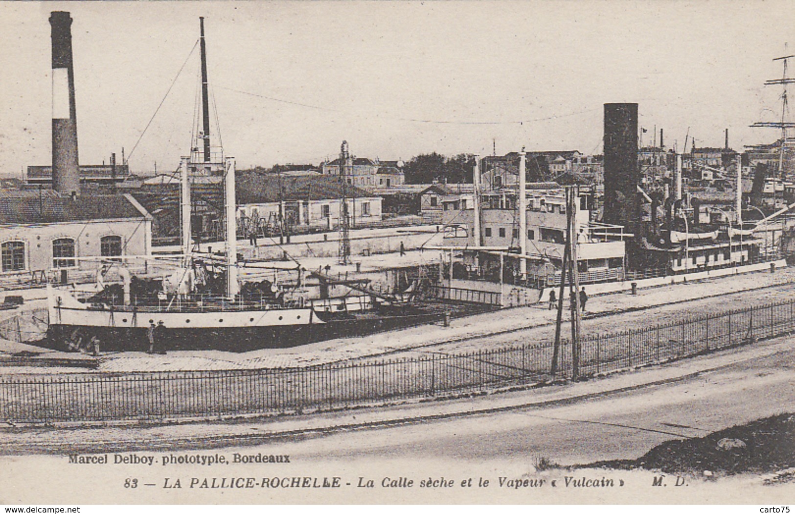 La Rochelle La Pallice 17 - Cale-sèche Bassin Radoub - Bâteaux Vapeur "Vulcain" - La Rochelle