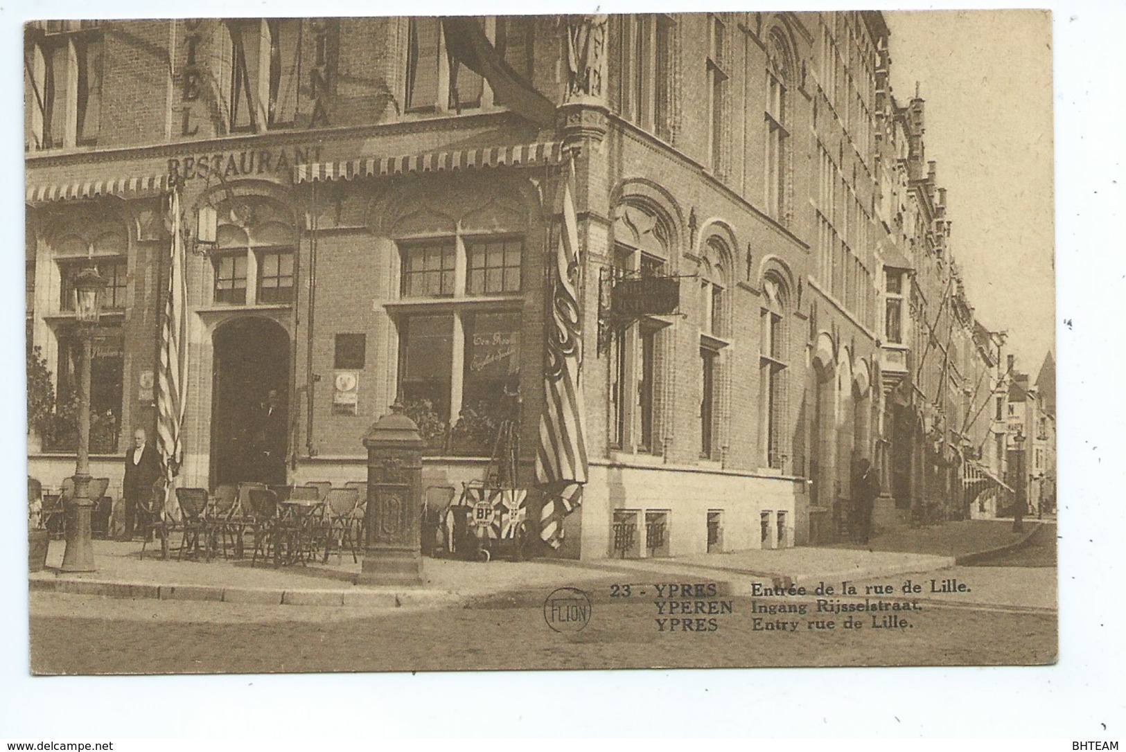 Ieper Ypres Entrée De La Rue De Lille - Ieper