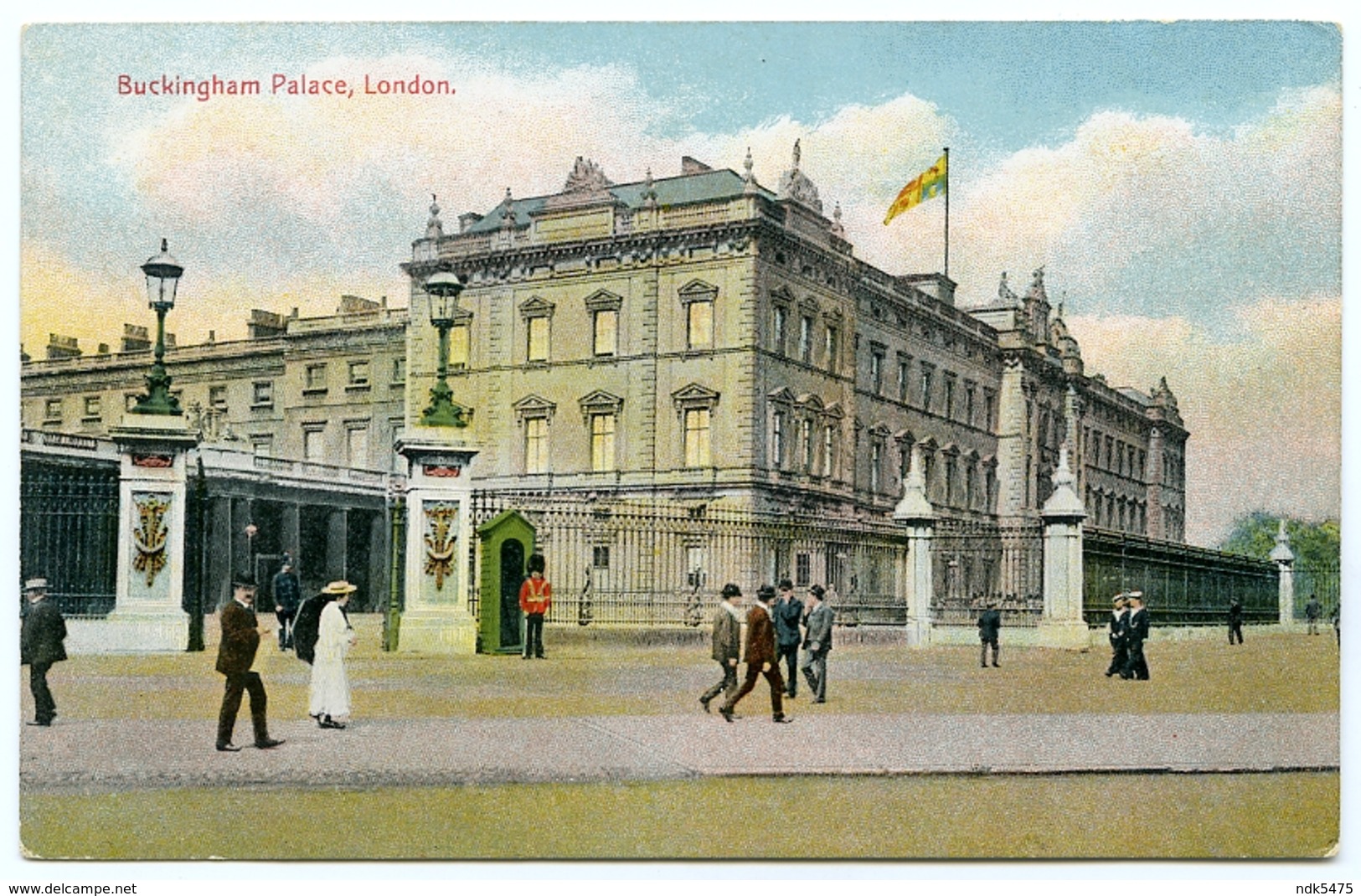 LONDON : BUCKINGHAM PALACE - Buckingham Palace