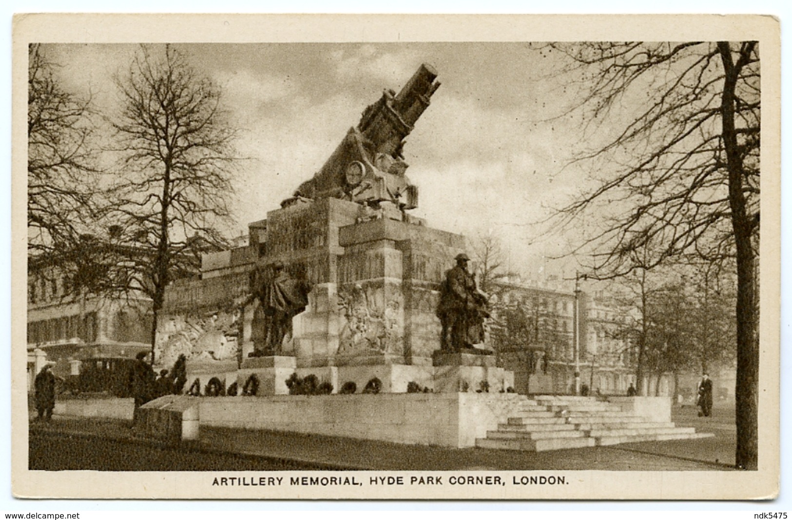 LONDON : HYDE PARK CORNER - ARTILLERY MEMORIAL - London Suburbs