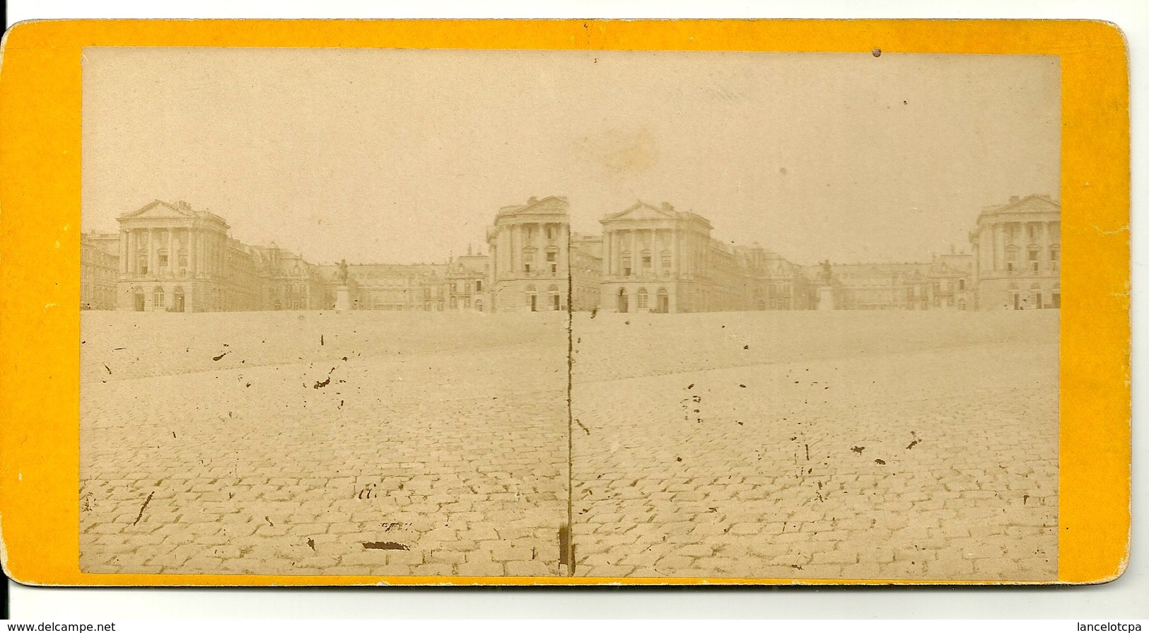 PHOTO STEREOTYPE SUR SUPPORT CARTON / CHATEAU DE VERSAILLES - COUR D'HONNEUR - Anciennes (Av. 1900)