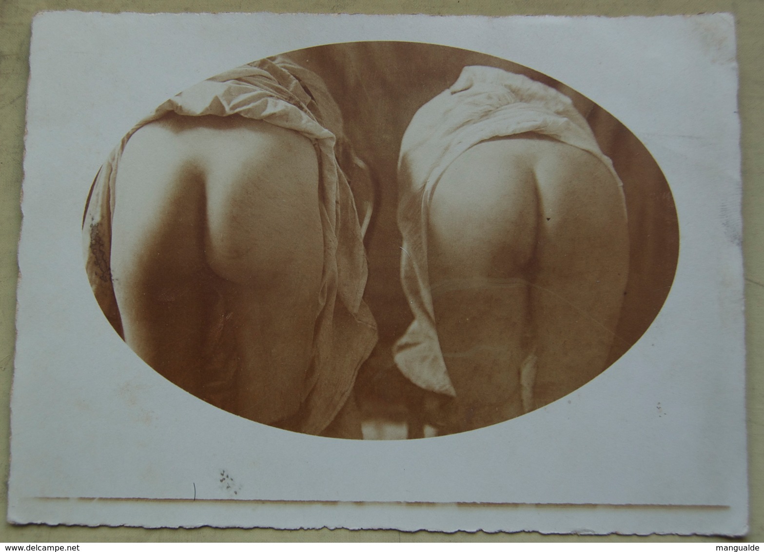 Ancienne Photographie De Paire De Fesses Nues  Format 13x18 - Autres & Non Classés