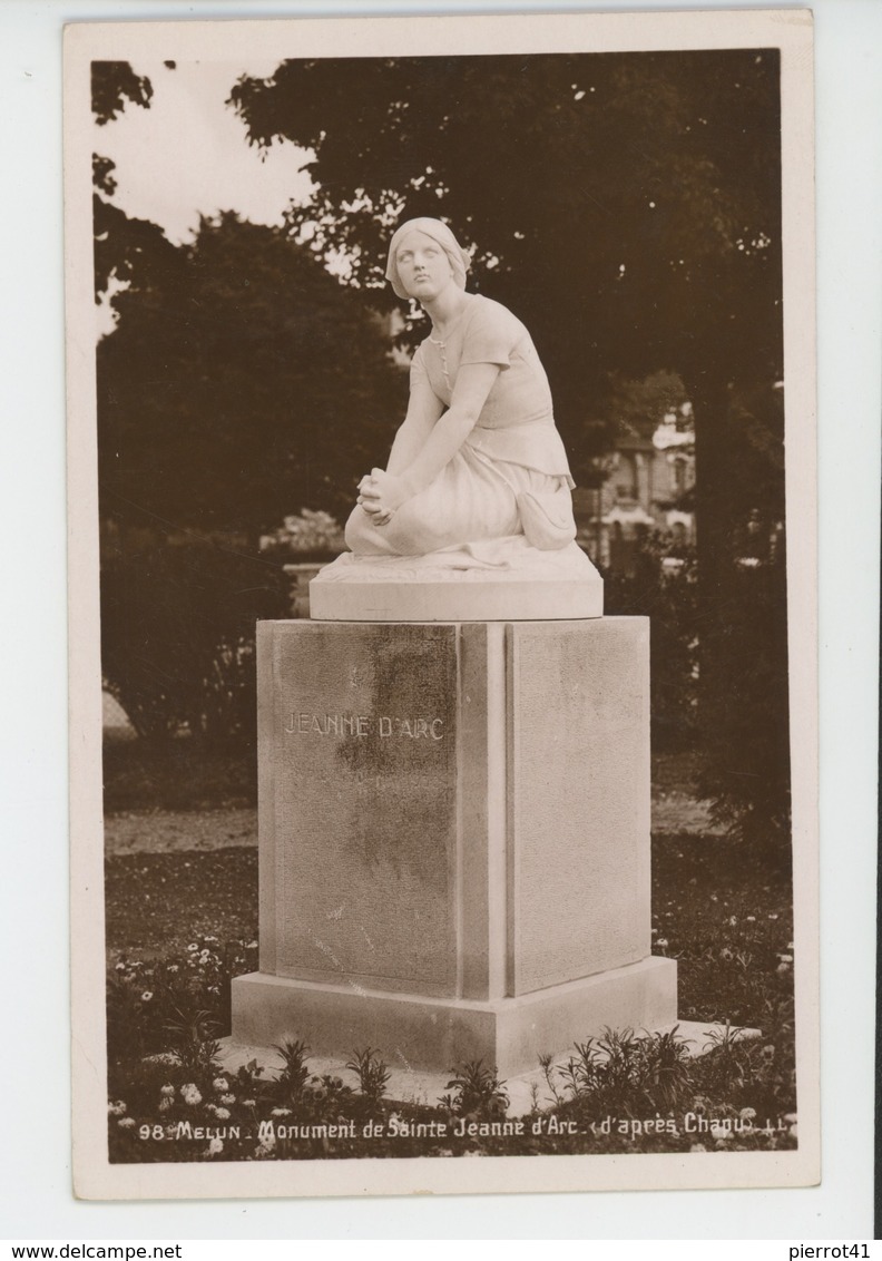 MELUN - Monument De Sainte Jeanne D'Arc - Melun