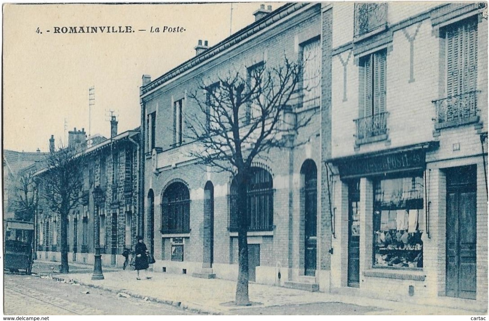 D93 - ROMAINVILLE - LA POSTE - Femme - Véhicule Ancien - Romainville