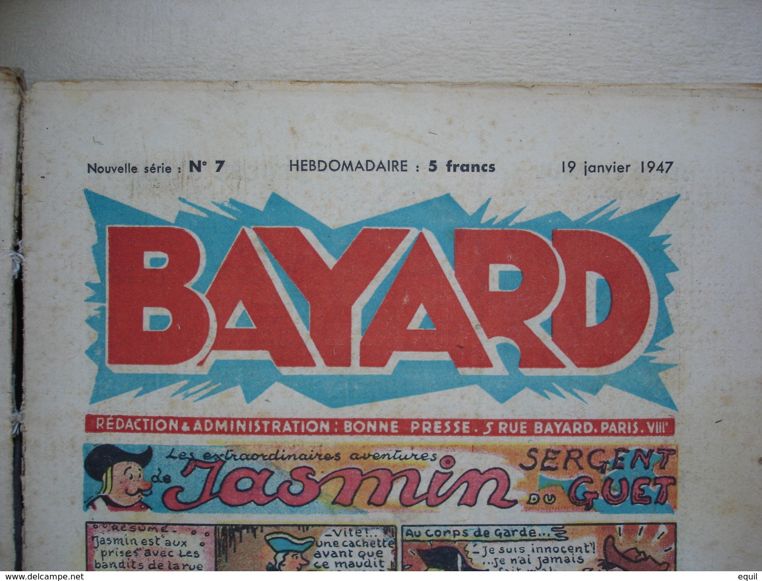 journal de BAYARD rare reliure de 33 journaux première édition après guerre du numéro 1 au numéro 33 - du 8 décembre1946