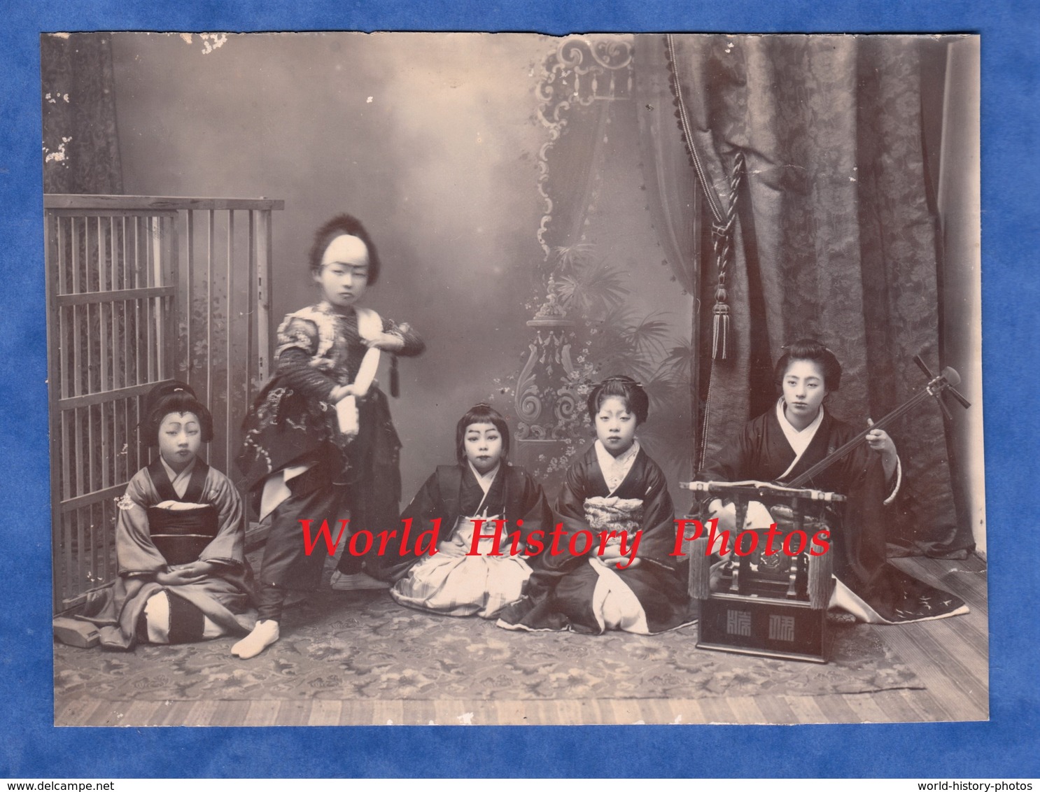 Photo Ancienne Avant 1900 - JAPON - Beau Portrait D' Enfant Japonais Instrument De Musique Music Asia Japan Fille Asie - Anciennes (Av. 1900)