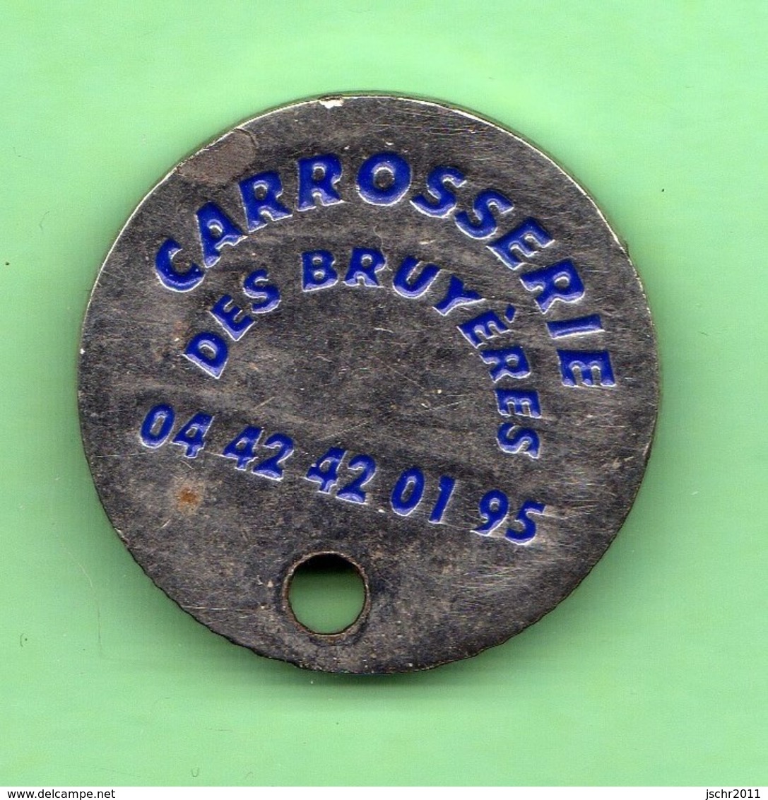 1 Jeton De Caddie *** MARTIGUES - CARROSSERIE DES BRUYERES *** (0388) - Trolley Token/Shopping Trolley Chip