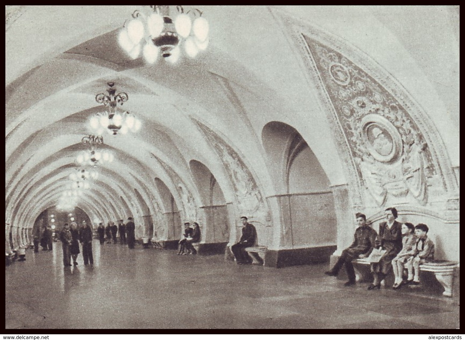 RUSSIA (USSR, 1954). MOSCOW METRO SUBWAY. HALL OF UNDEGROUND STATION ''TAGANSKAYA''. Unused Postcard - Métro