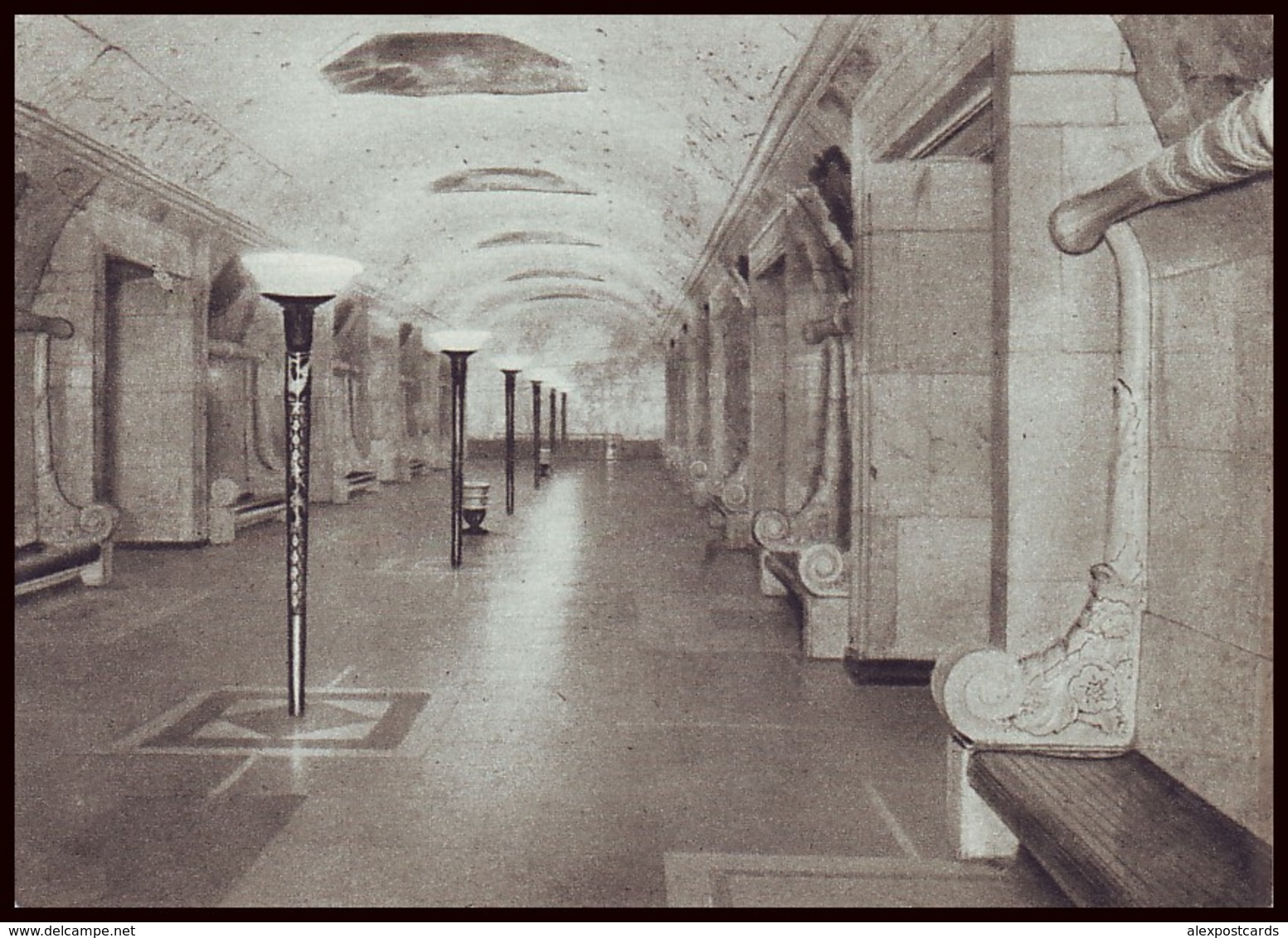 RUSSIA (USSR, 1954). MOSCOW METRO SUBWAY. HALL OF UNDEGROUND STATION ''NOVOKUZNETSKAYA''. Unused Postcard - Metro