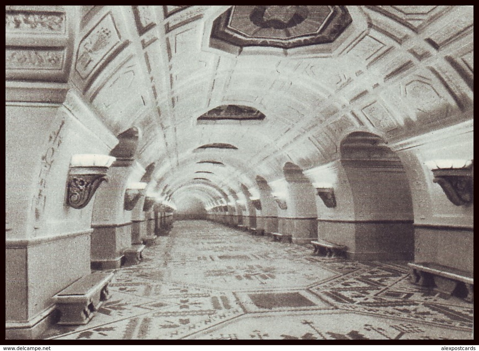 RUSSIA (USSR, 1954). MOSCOW METRO SUBWAY. HALL OF UNDEGROUND STATION ''BELORUSSKAYA''. Unused Postcard - Métro