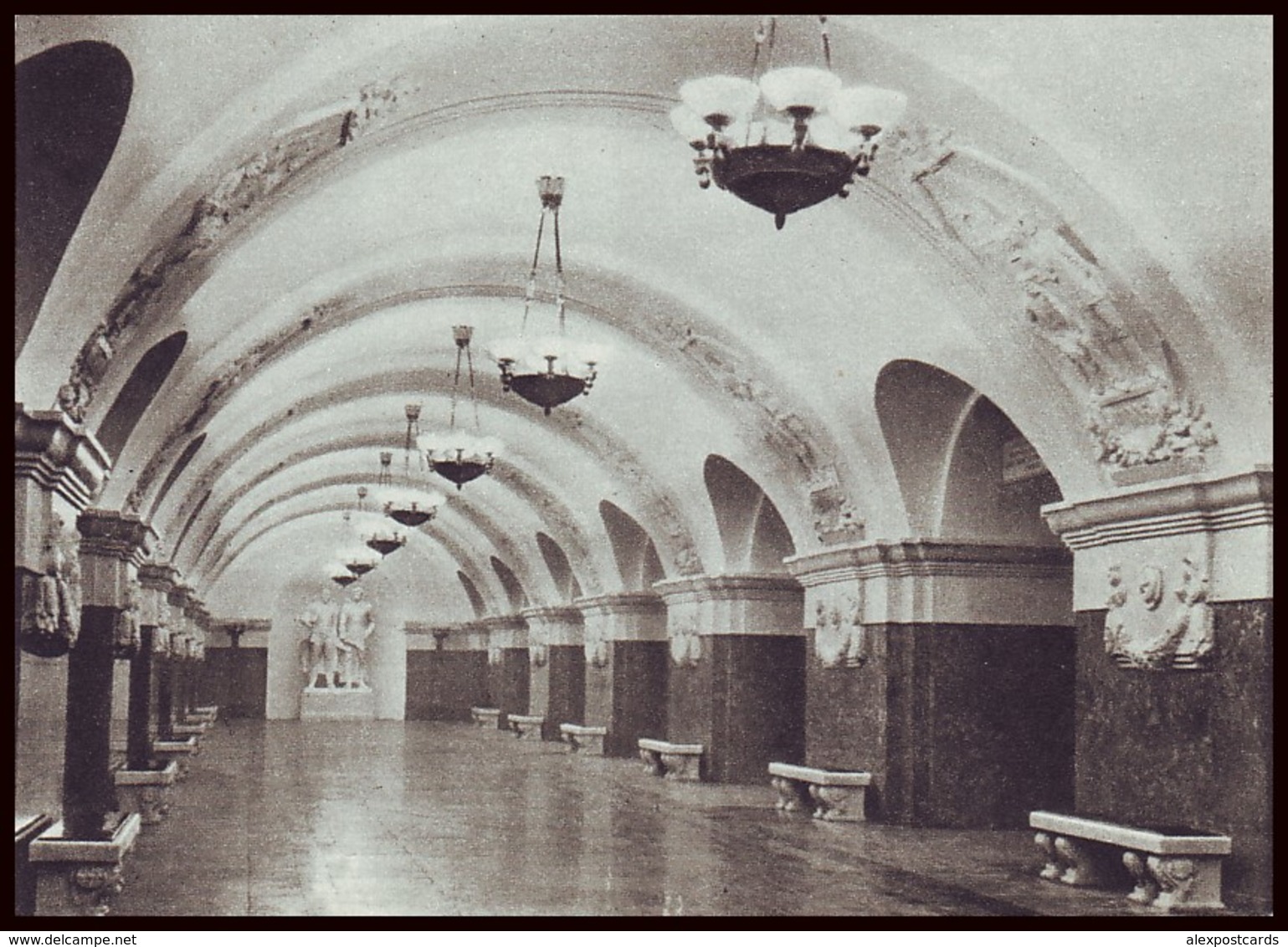 RUSSIA (USSR, 1954). MOSCOW METRO SUBWAY. HALL OF UNDEGROUND STATION ''KRASNOPRESNENSKAYA''. Unused Postcard - Metropolitana