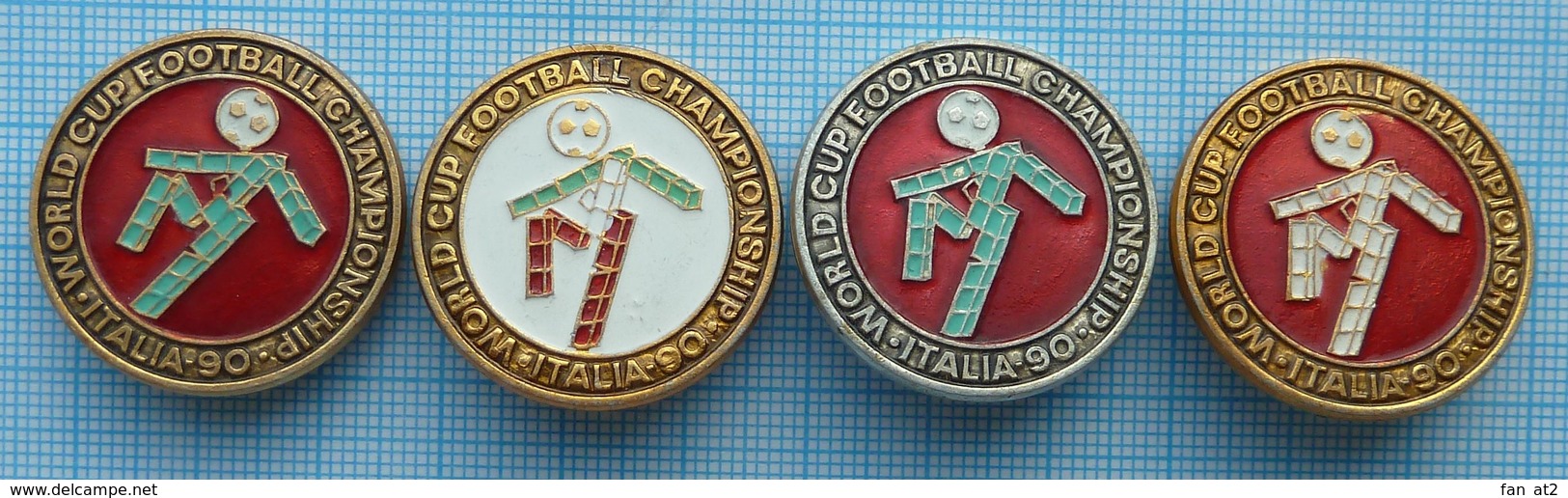 USSR / Badges / Soviet Union / UKRAINE. Football  FIFA Cup World Championship 90 Italia 1990 - Football