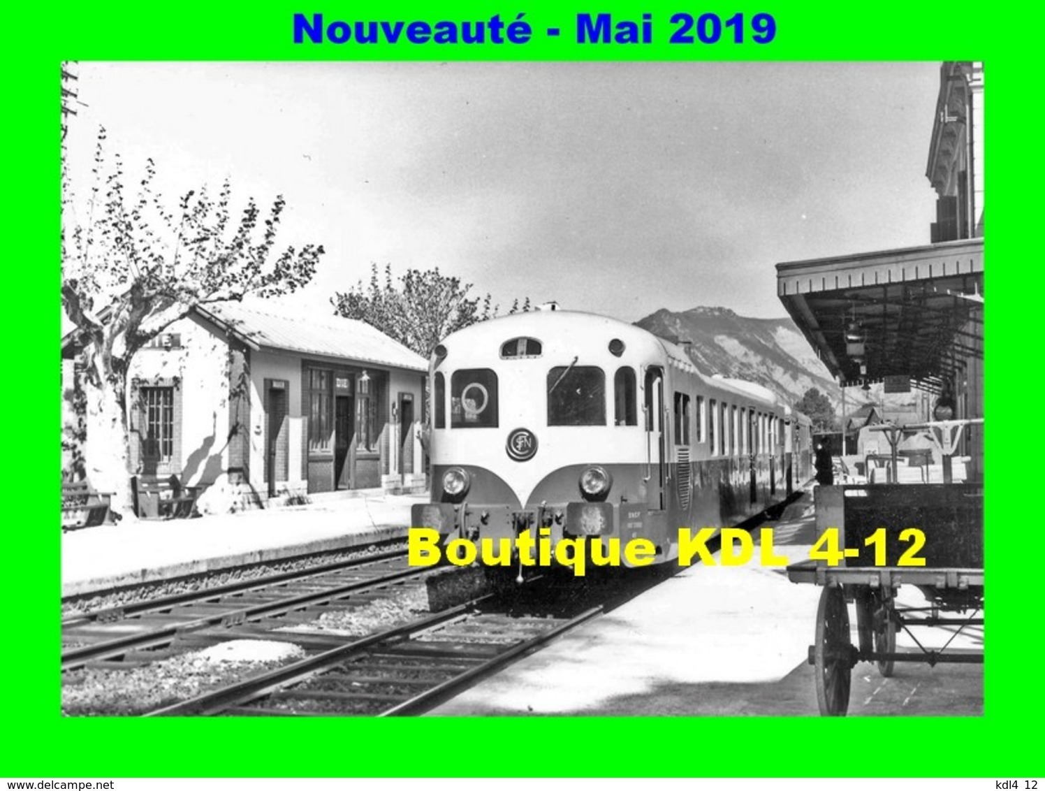AL 575 - Autorail Decauville XDC 2002 En Gare - DIE - Drôme - SNCF - Treinen