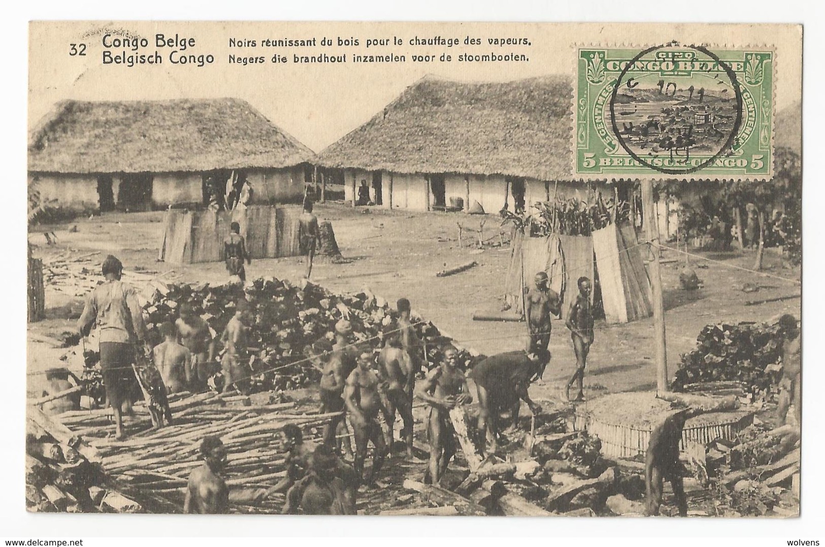 Belgisch Congo Belge Noirs Réunissant Du Bois Pour Le Chauffage Des Vapeurs CPA PK EP - Congo Belge