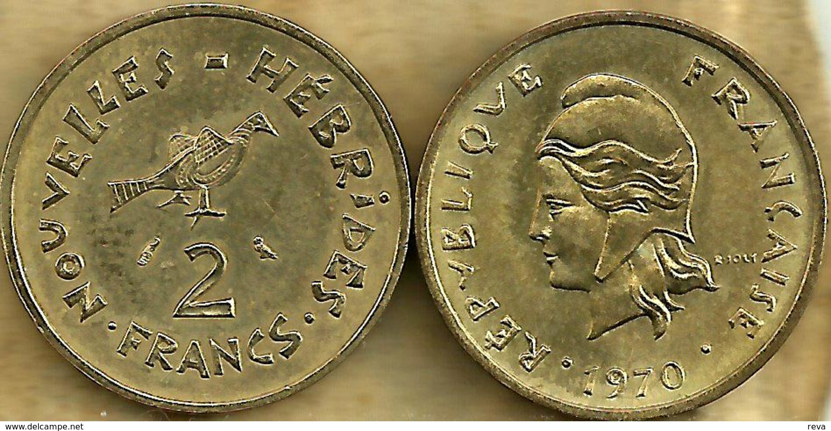 VANUATU NEW HEBRIDES 2 FRANCS ARTEFACT FRONT WOMAN HEAD BACK 1975 IEOM VF KM? READ DESCRIPTION CAREFULLY !!! - Otros & Sin Clasificación