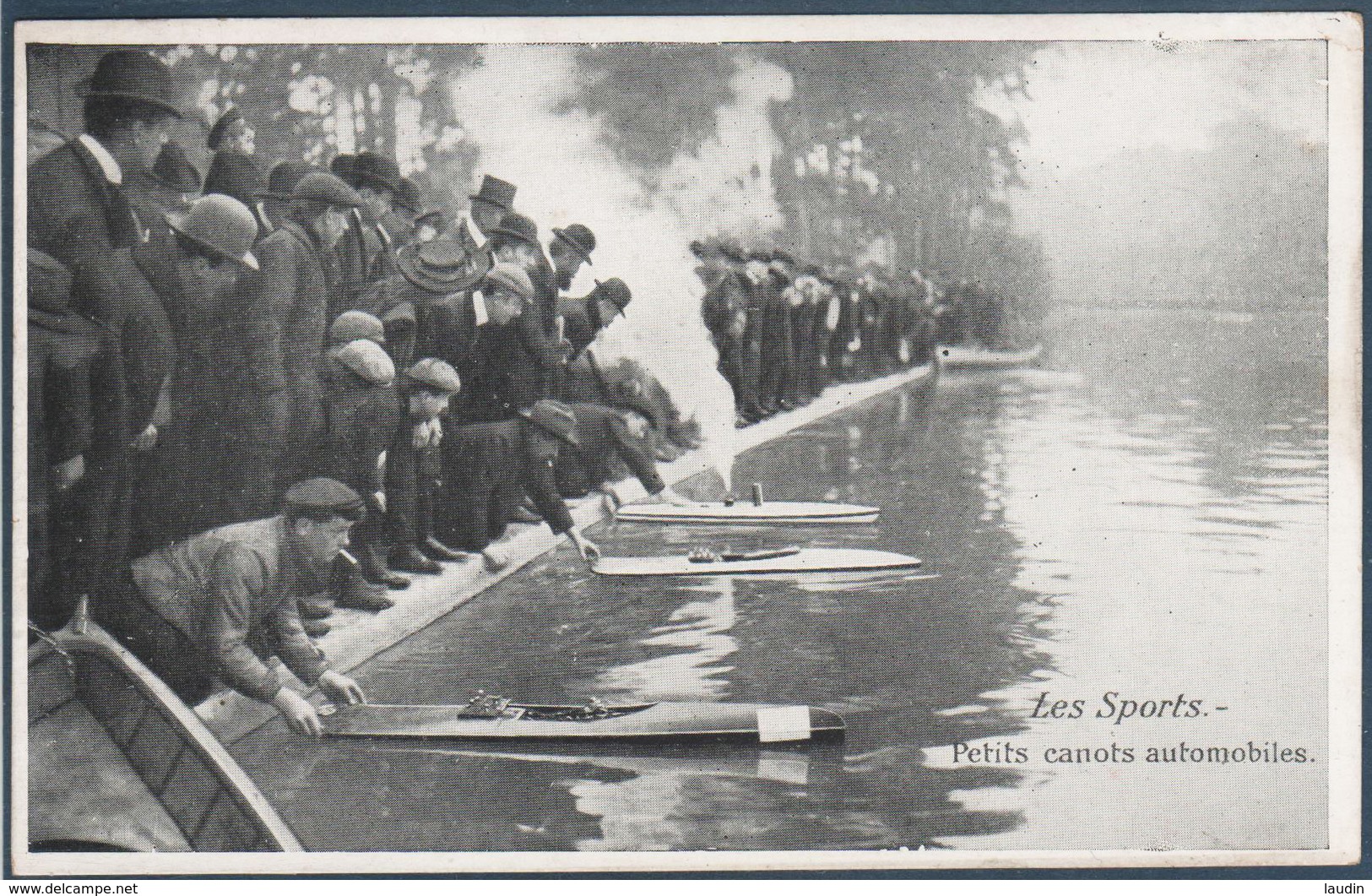 Lot 4 de 62 cartes postales France uniquement , tous les scans dans l'annonce