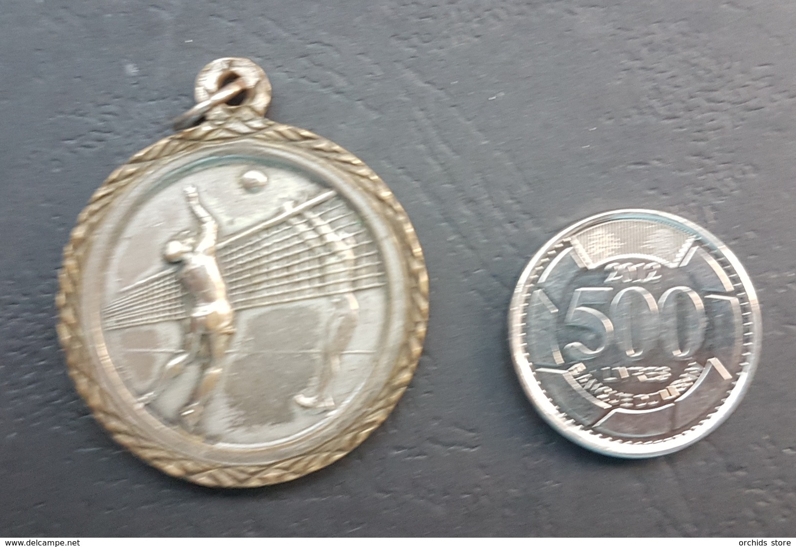 Lebanon 1985 Beautiful Vollyball Tournament Medal - SAINTE FAMILLE FRANCAISE FANAR - Other & Unclassified