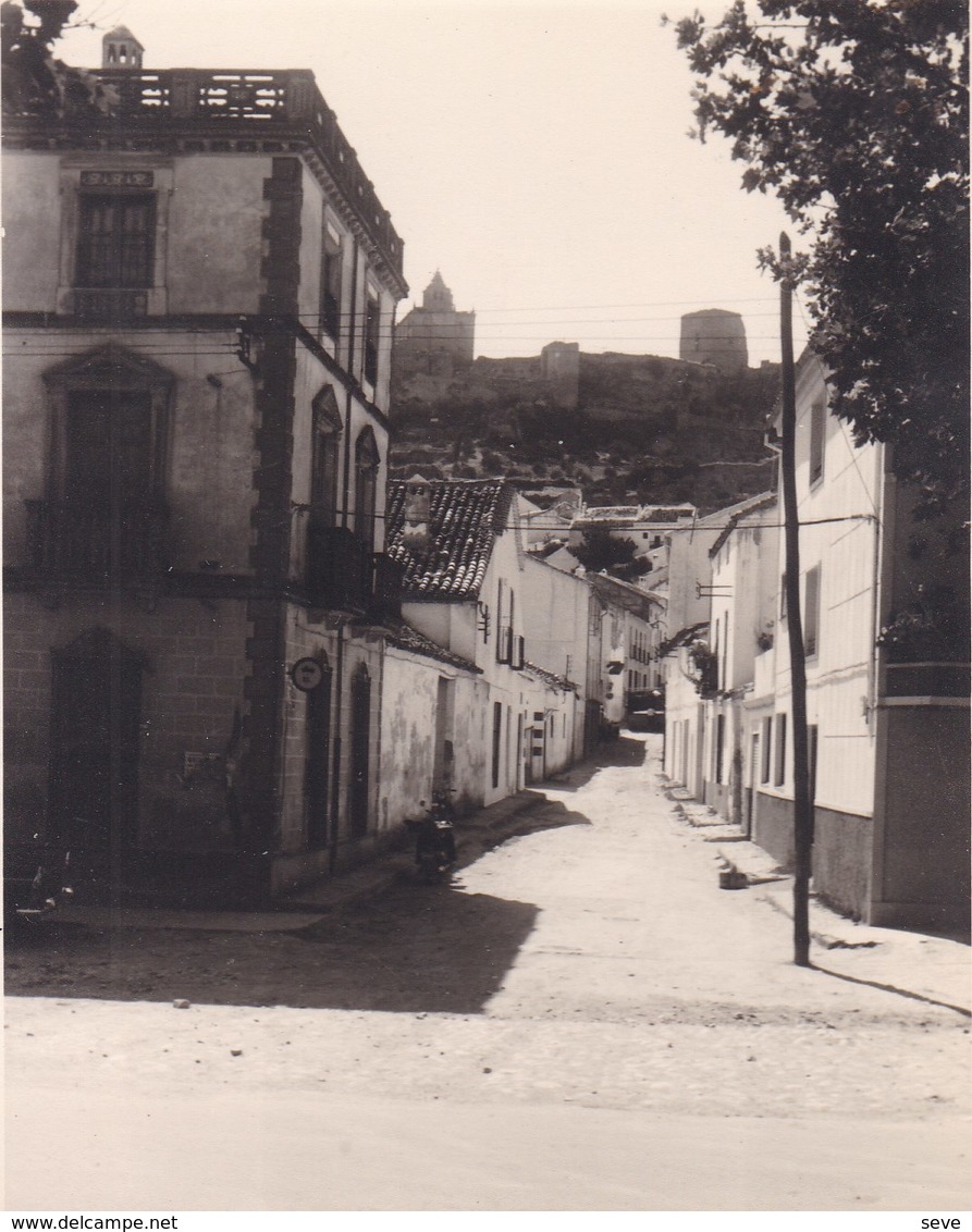 ALCALA LA REAL 1964 Photo Amateur Format Environ 7,5 X 5,5 Cm - Lugares