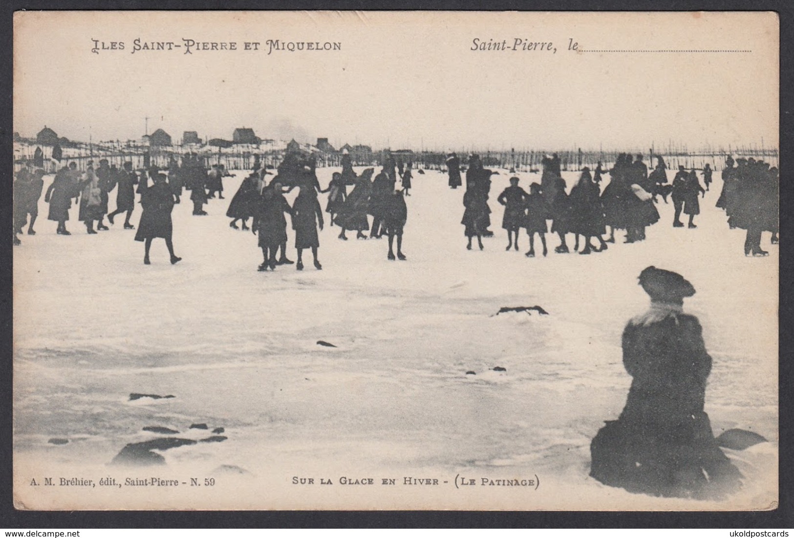 CPA Saint Pierre Et Miquelon,  Sur La Glace En Hiver - Le Patinage - Saint-Pierre E Miquelon