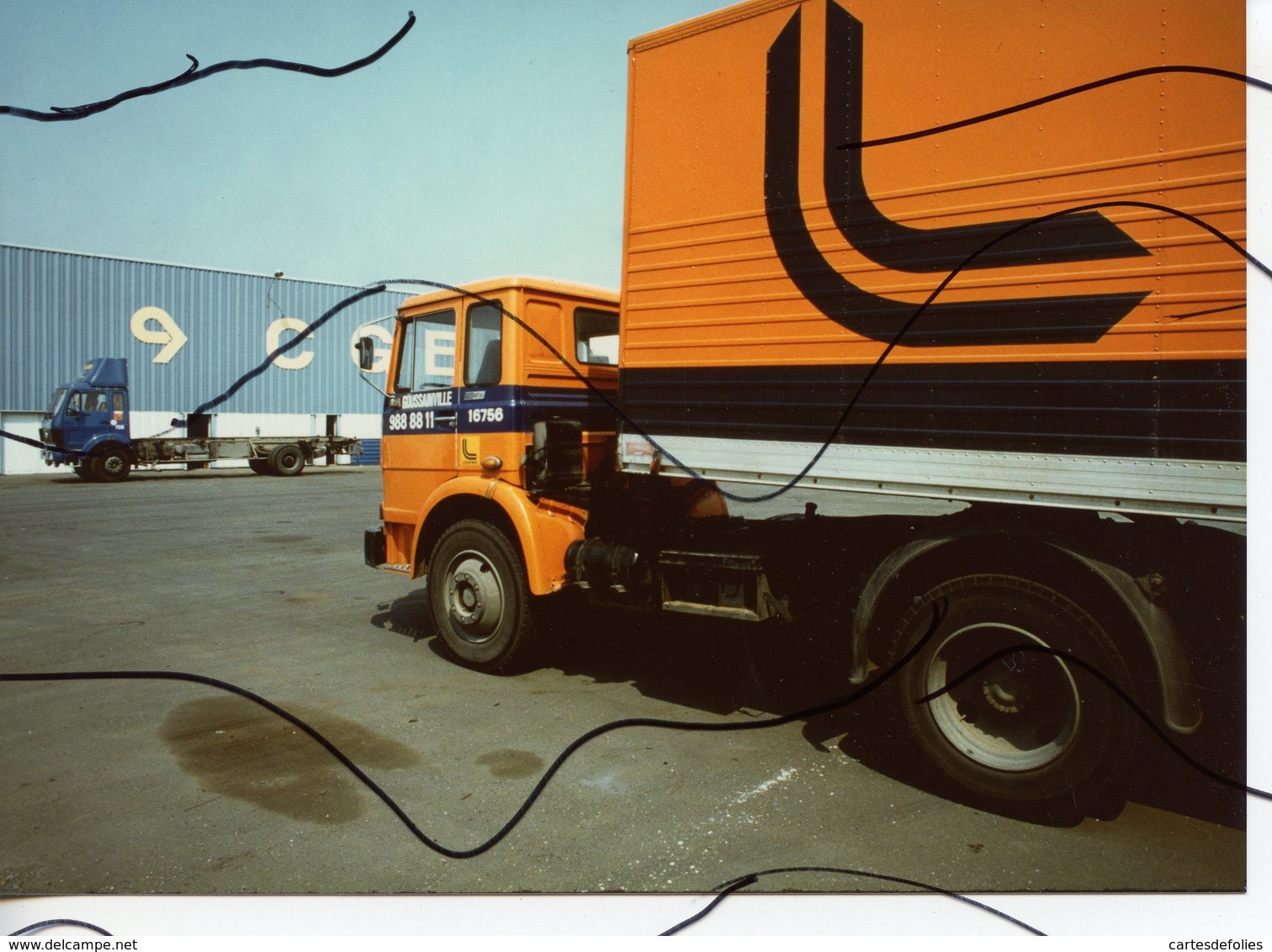 PHOTO COULEUR. CAMION . Goussainville. CGE - Automobiles