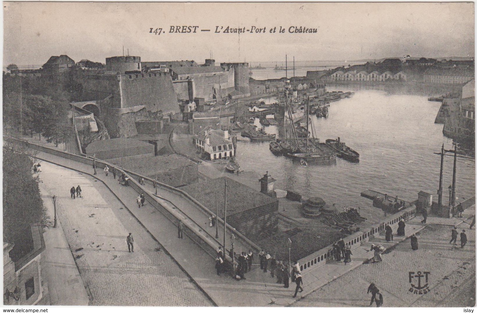 29 - BREST - L'Avant - Port Et Le Château - Brest