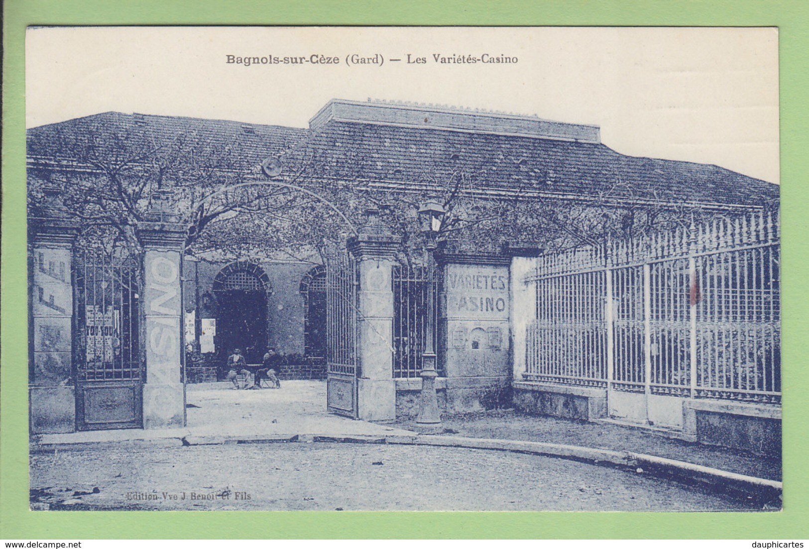 BAGNOLS SUR CEZE : Les Variétés Casino. Peu Courant. TBE. 2 Scans. Edition Benoit - Bagnols-sur-Cèze