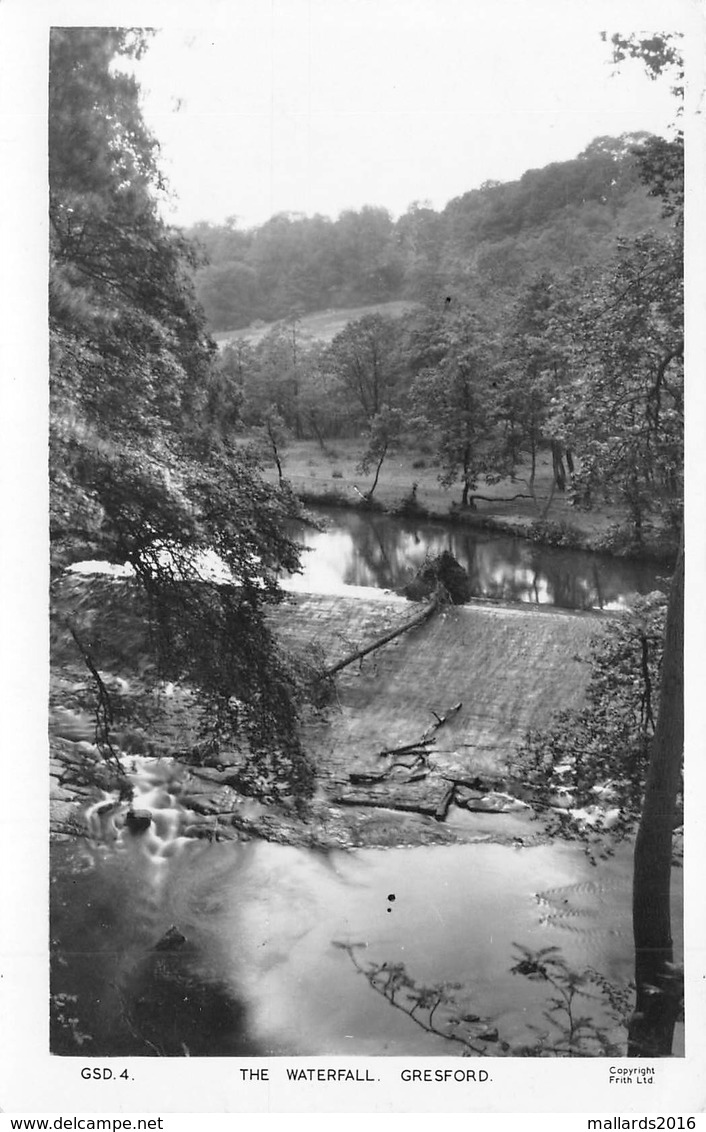 GRESFORD - THE WATERFALL ~ AN OLD REAL PHOTO POSTCARD #94013 #94013 - Other & Unclassified