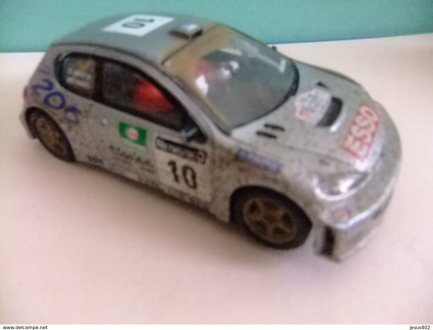 SCALEXTRIC PEUGEOT 206 WRC Efecto Barro N 10 Luneta Trasera Rota - Autocircuits