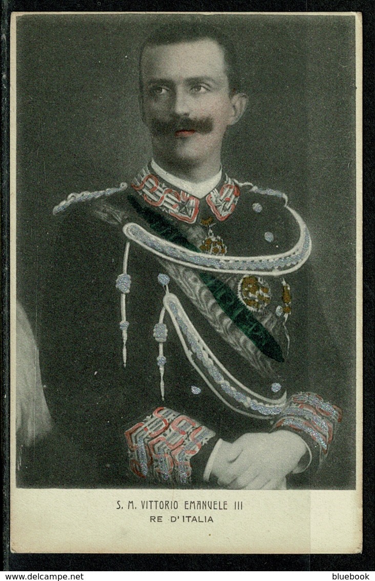 Ref 1305 - Early Postcard - S.M. Vittorio Emanuele III - Italy Royalty - Royal Families