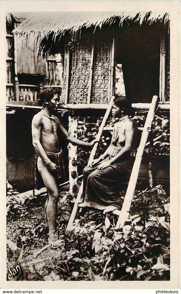 ASIE  LAOS ( Notre Françe Lointaine )  Femme Et Homme KHA - Laos