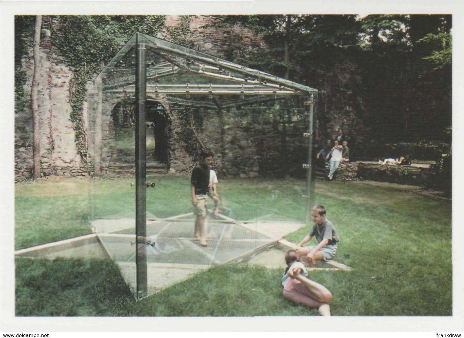 Postcard - Art - Dan Graham (b.1942) - Star Of David Glass Pavilion 1988-96  - Card No. MU 2525 - Otros & Sin Clasificación