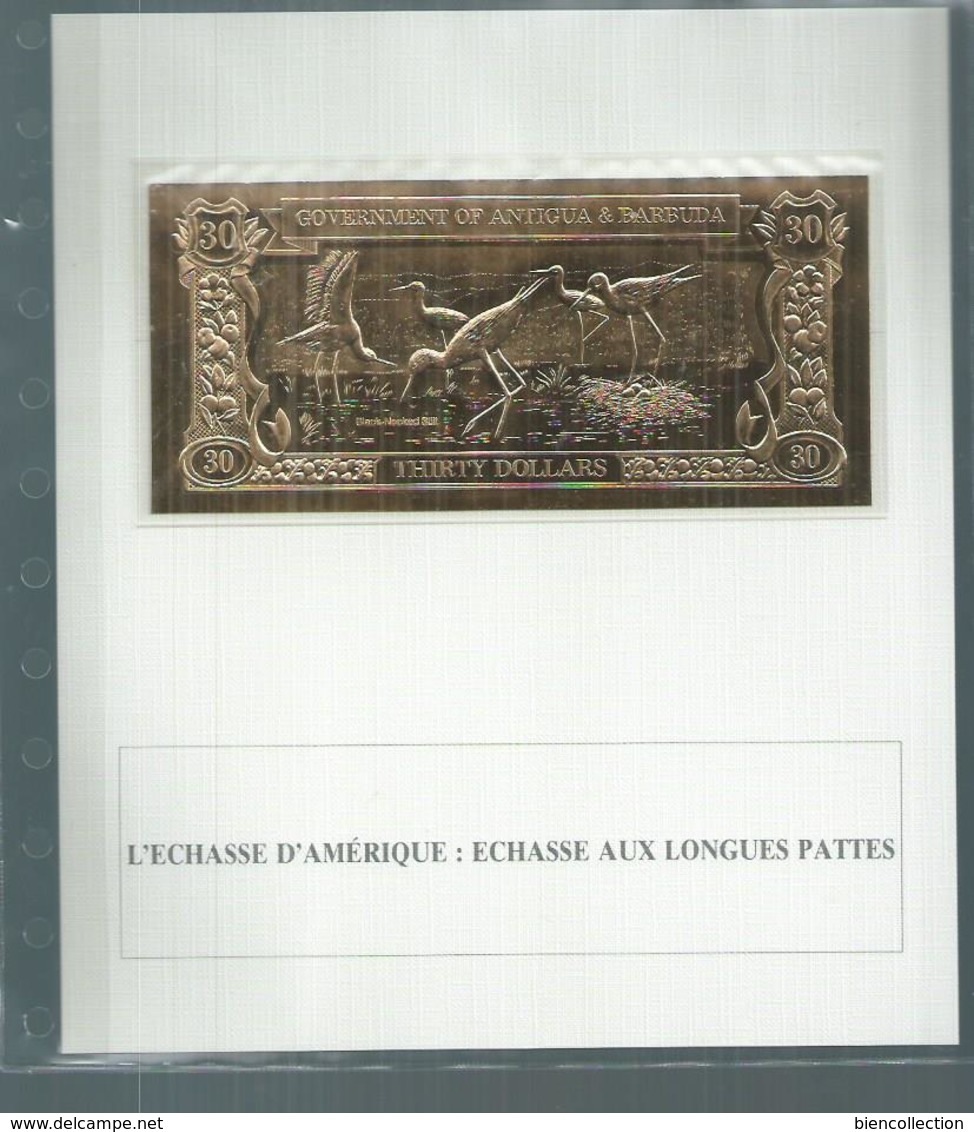 Antigua et Barbuda , 1 classeur avec 15 billets en or. A book with 15 gold banknote