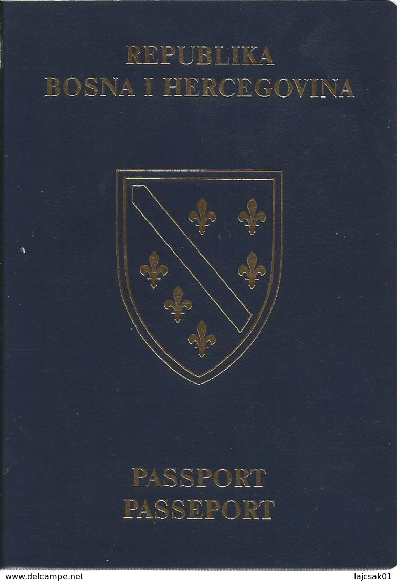 Bosnia 1996 Old Expired Passport Pasaporte Passeport Passaporto Passaporte - Historical Documents