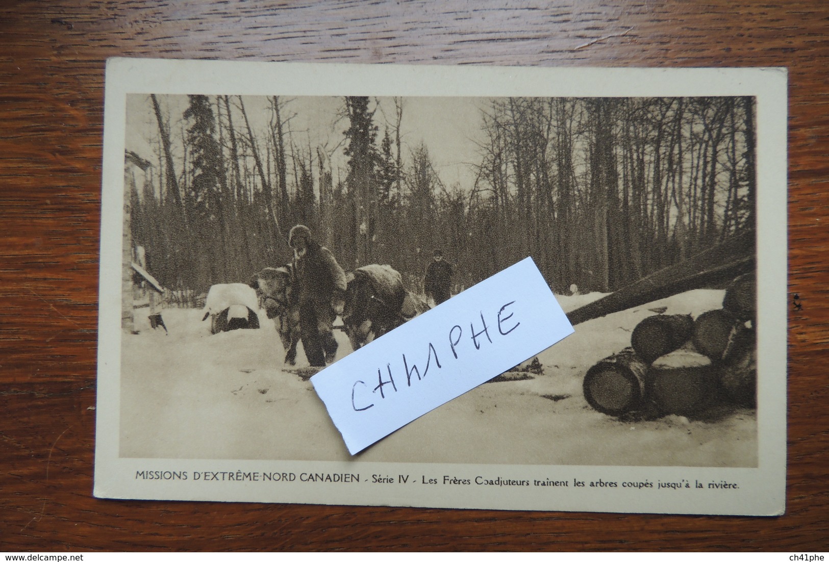 MISSION D EXTEME NORD CANADIEN SERIE IV LES FRERES COADJUTEURS TRAINENT LES ARBRES COUPES A LA RIVIERE - Autres & Non Classés