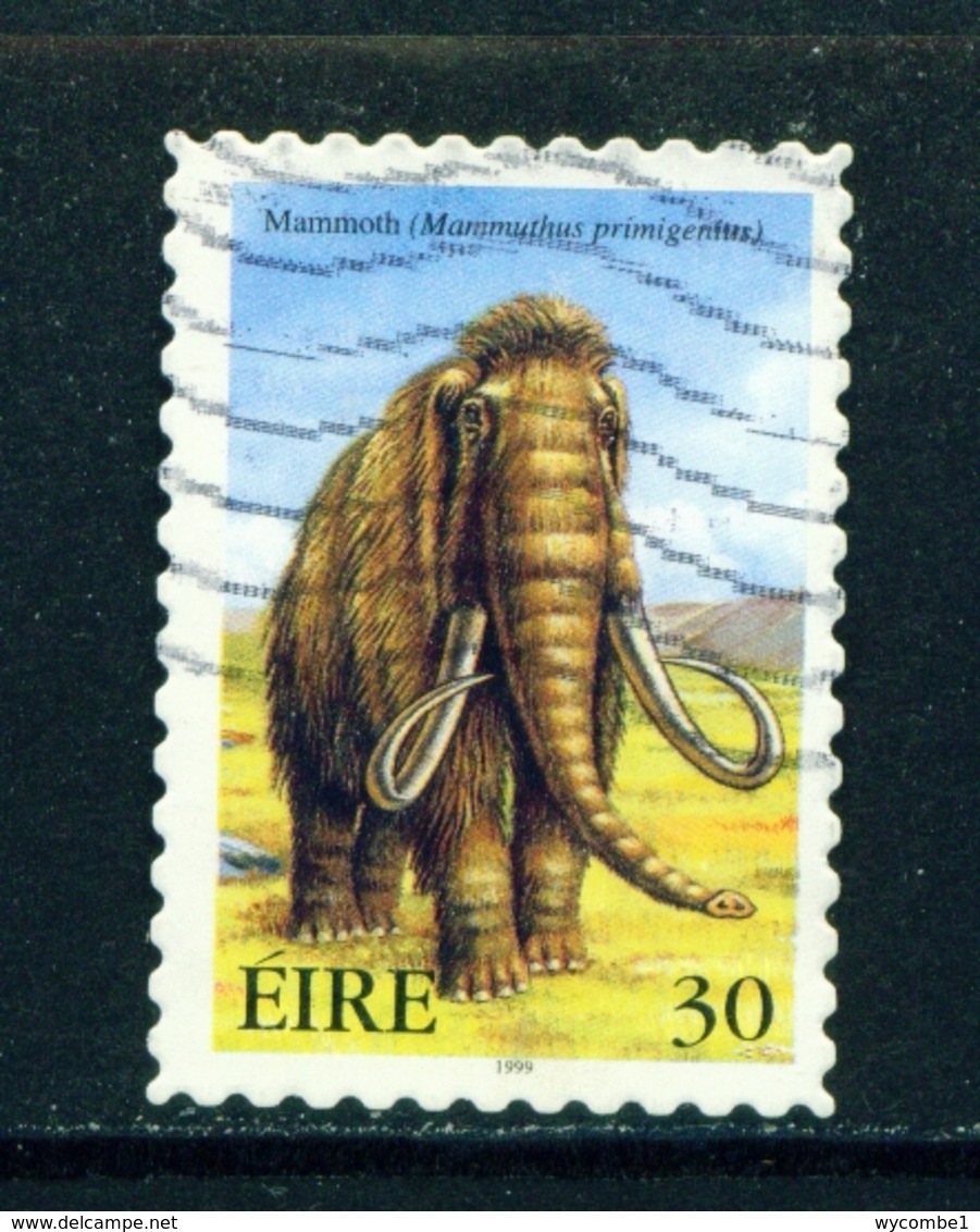 IRELAND  -  1999 Extinct Irish Animals  30p Self Adhesive Used As Scan - Used Stamps