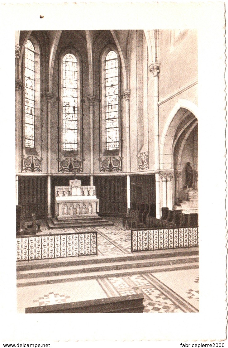 CPSM 03 (Allier) Dompierre-sur-Besbre - Le Maître-Autel Dans L'église TBE - Autres & Non Classés