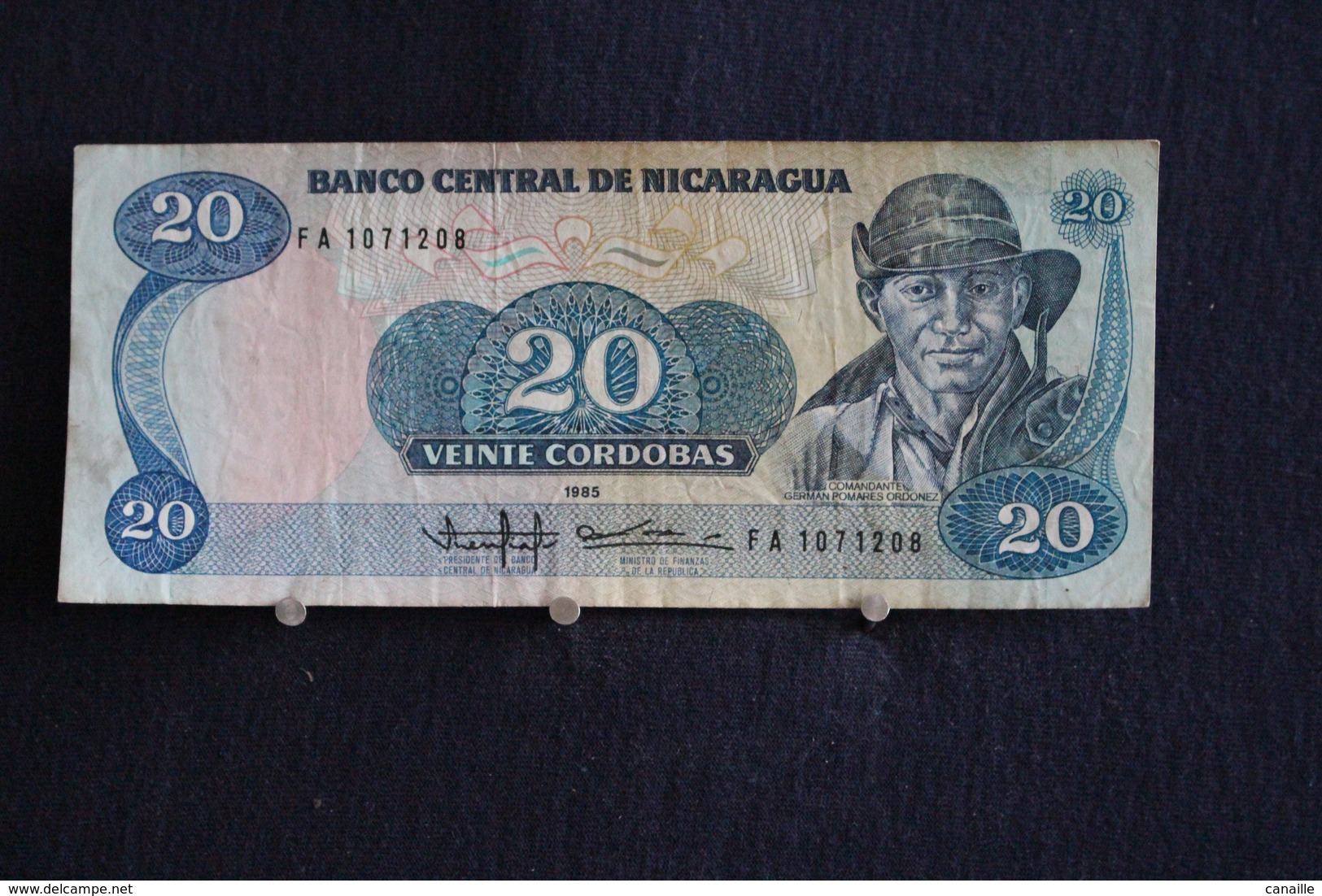 58 / Nicaragua , Banco Central De Nicaragua 1985 . Vente 20 Cordobas -   /  N° FA 1071208 - Nicaragua