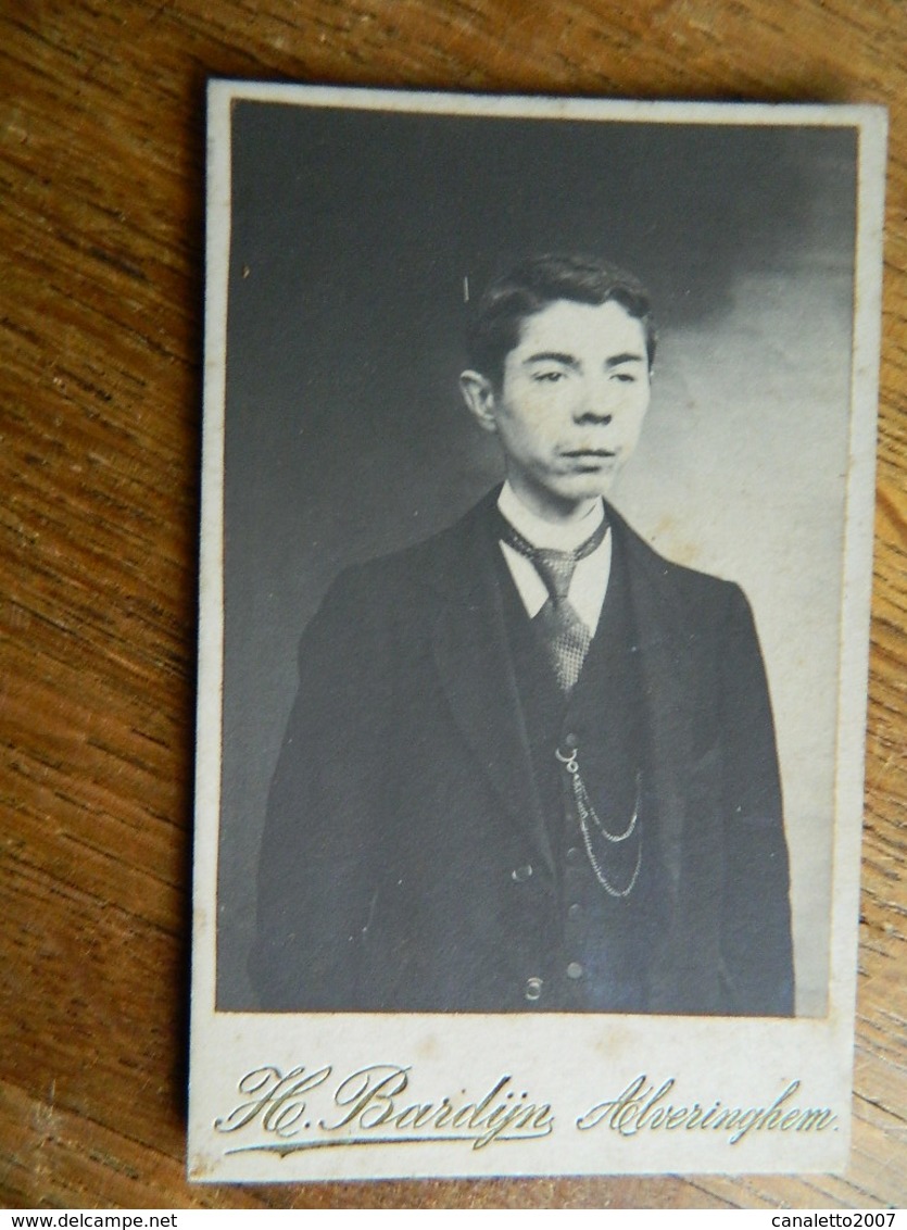 ALVERINGHEM :TRES BELLE PETITE PHOTO SUR CARTON D'UN JEUNE HOMME  FAIT CHEZ H.BARDIJN LE 18/10/1915 - Alveringem