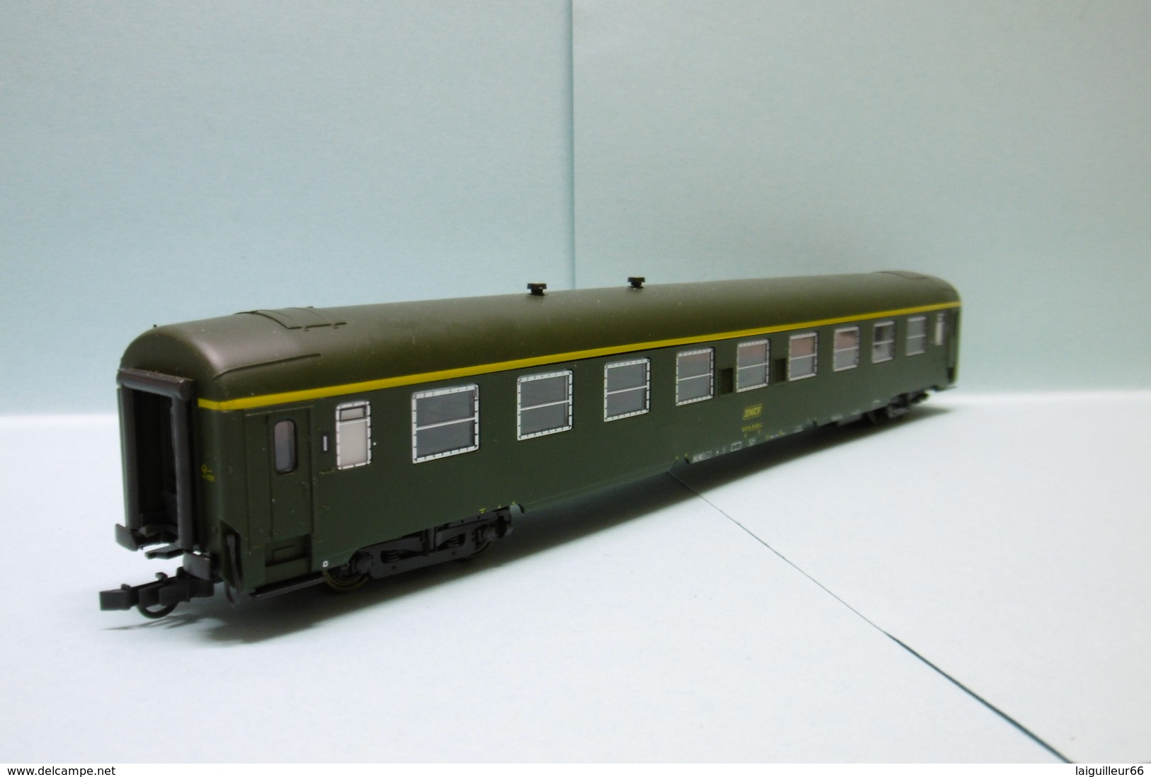 Roco - Voiture UIC Y 1ère Classe SNCF HO 1/87 - Scompartimento Viaggiatori