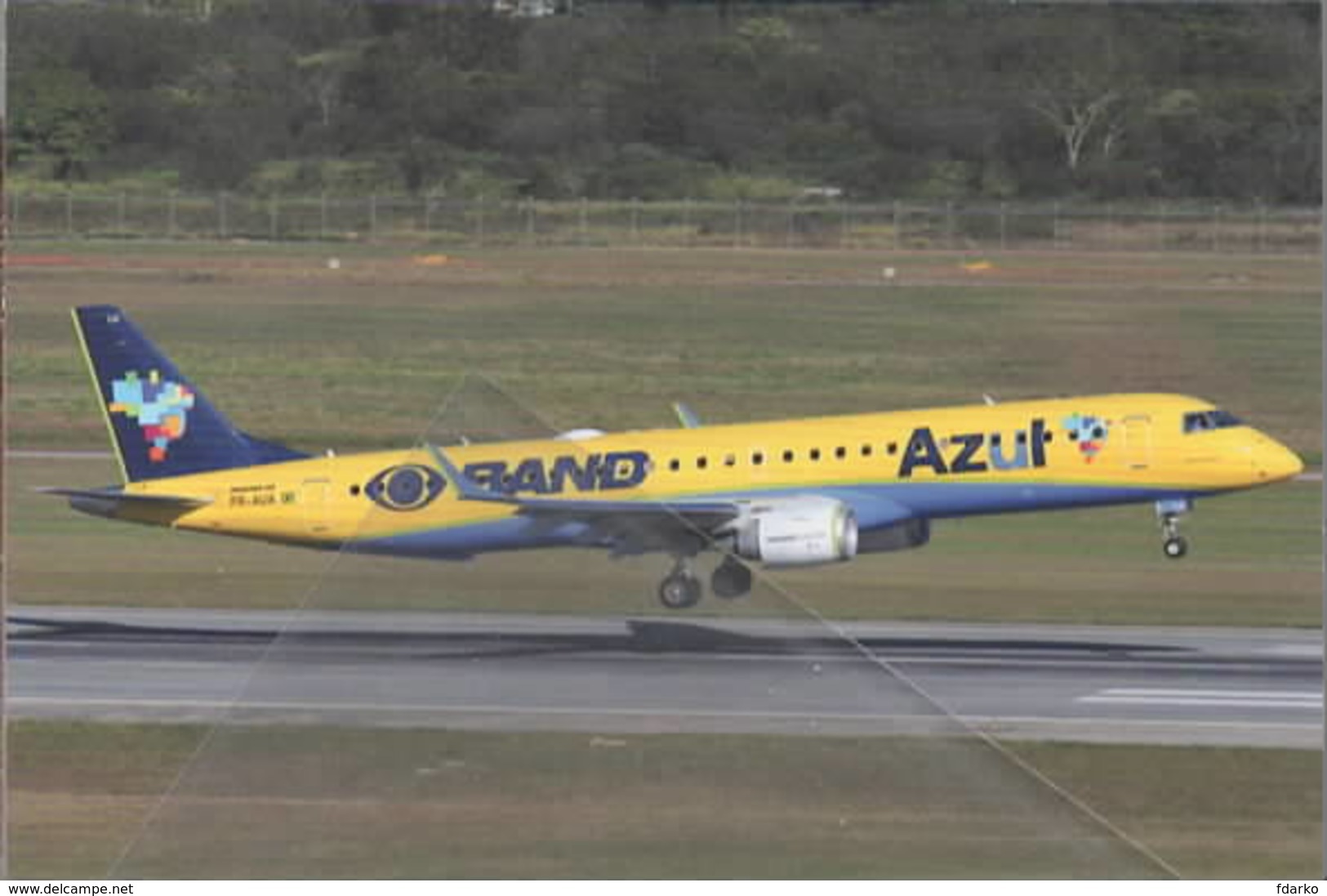 AZUL Linhas Aéreas Brasilleiras LAB ERJ190 PR-AUB At San Paolo Brasile - 1946-....: Era Moderna