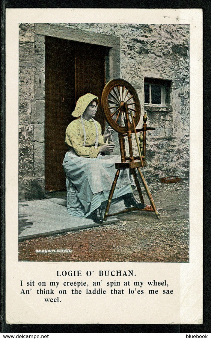 Ref 1309 - Early Ethnic Postcard - Woman & Spinning Wheel Scotland - Embroidery Sewing - Europe