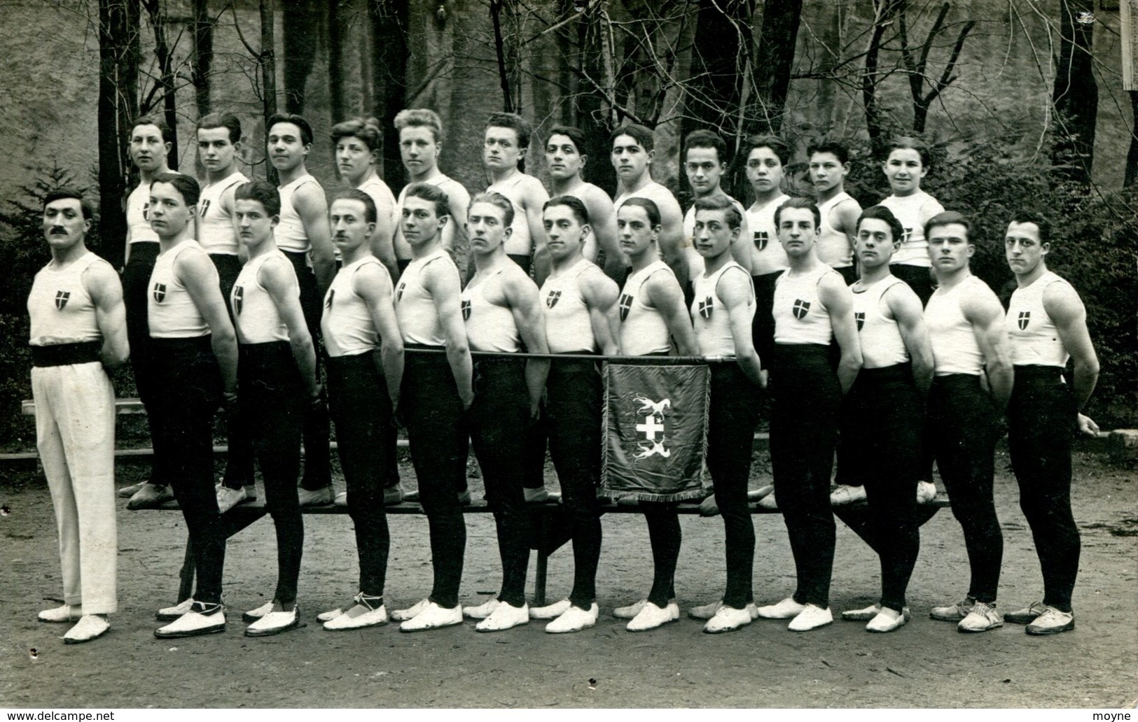 11695 - GYMNASTIQUE - ALERTE CHAMBERIENNE (gentianes Bleues)- Section Jeunes Adultes Lançon Chambery Années 40 SAVOIE - Gymnastique