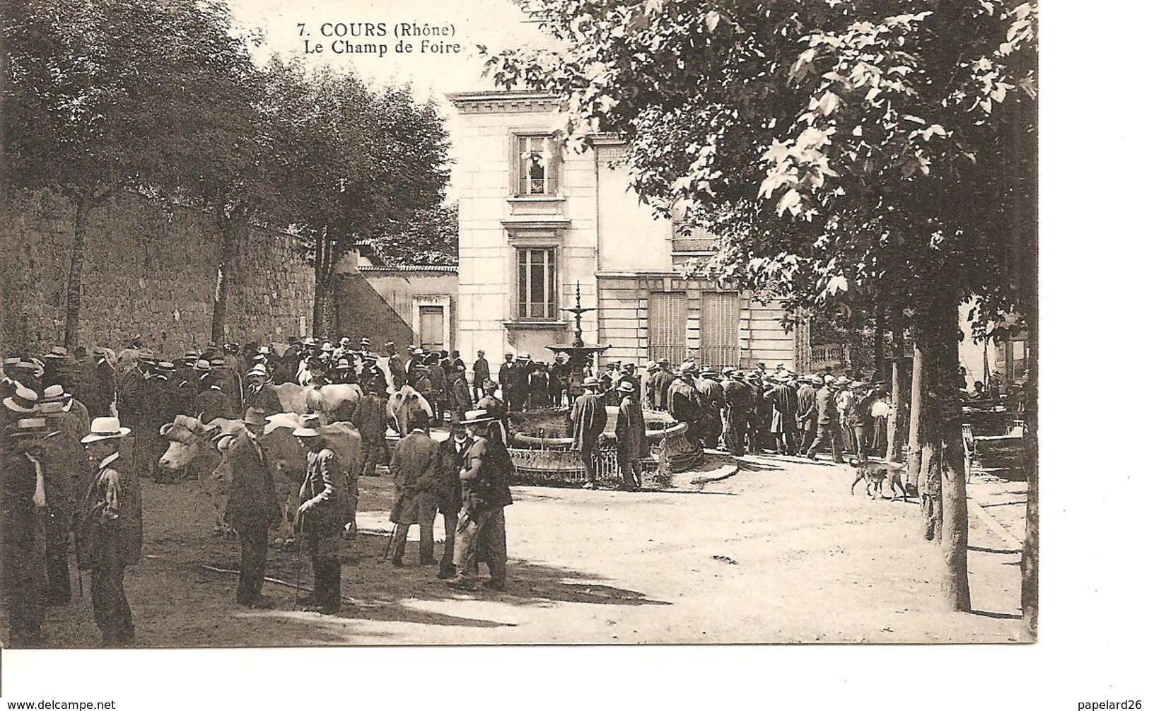 RHONE  COURS LE CHAMP DE FOIRE ANIMEE ECRITE - Cours-la-Ville