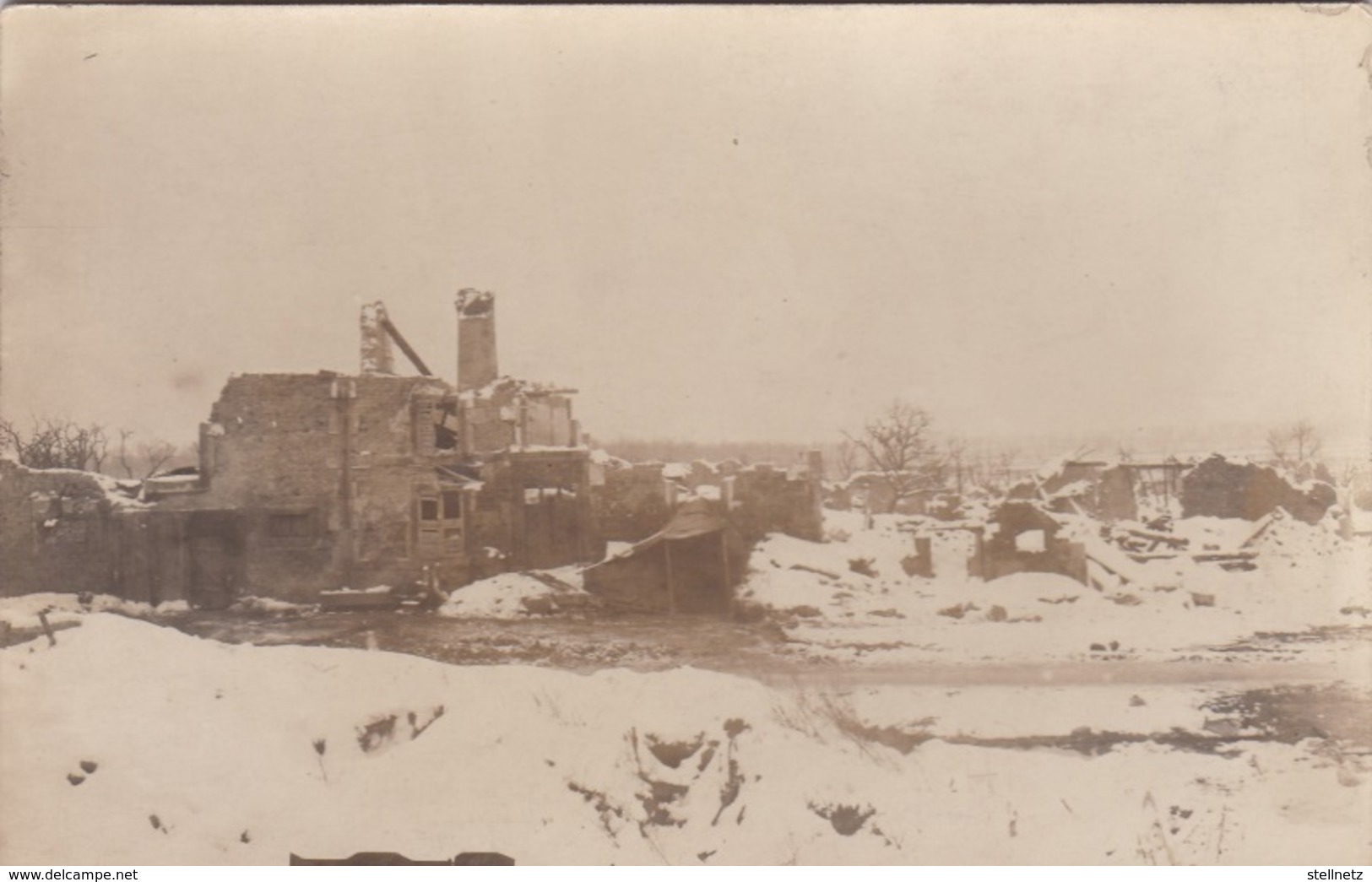 Alte Ansichtskarte Von Abaucourt -zerstörte Häuser Im Schnee- - Altri & Non Classificati