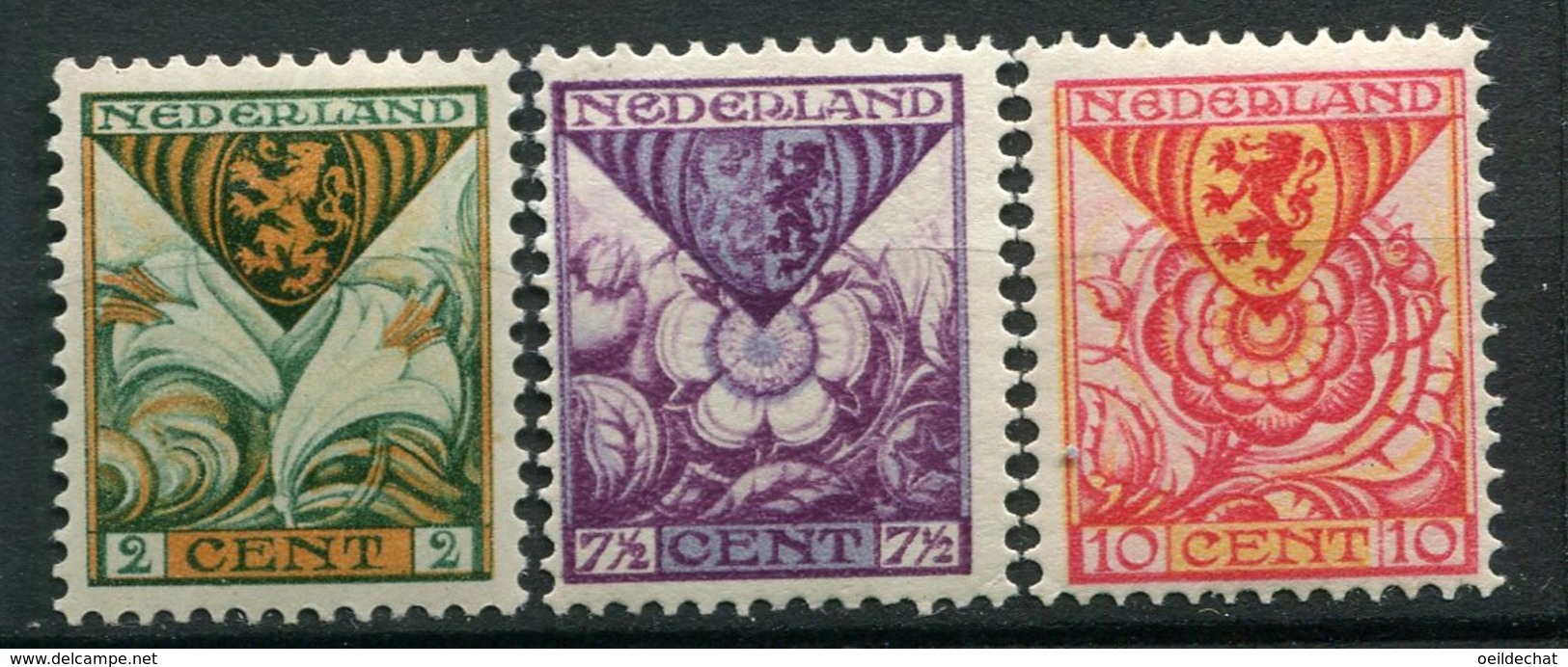 13386  PAYS-BAS  N°162/4 *  Série  Armoiries De Provinces   1925   TB - Neufs