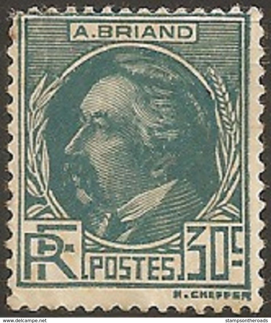 FR291L2 - 1933 France, "A. Briand" N° 291, 30c. Vert, Neuf Avec Charniére */ - Unused Stamps